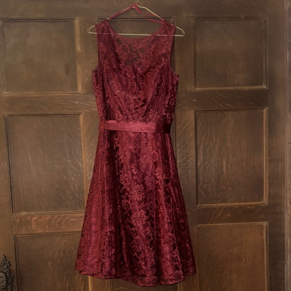 Elegant Burgundy Lace Dress